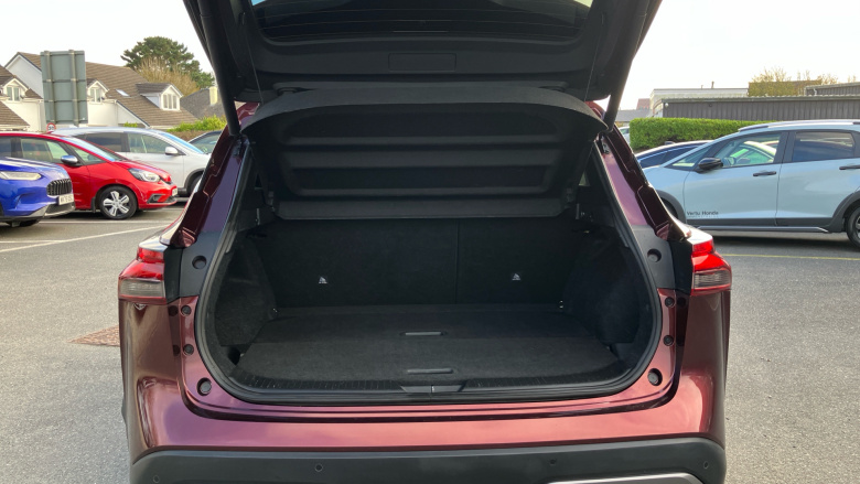 Nissan Qashqai 1.3 DiG-T MH 158 Tekna 5dr Xtronic Petrol Hatchback